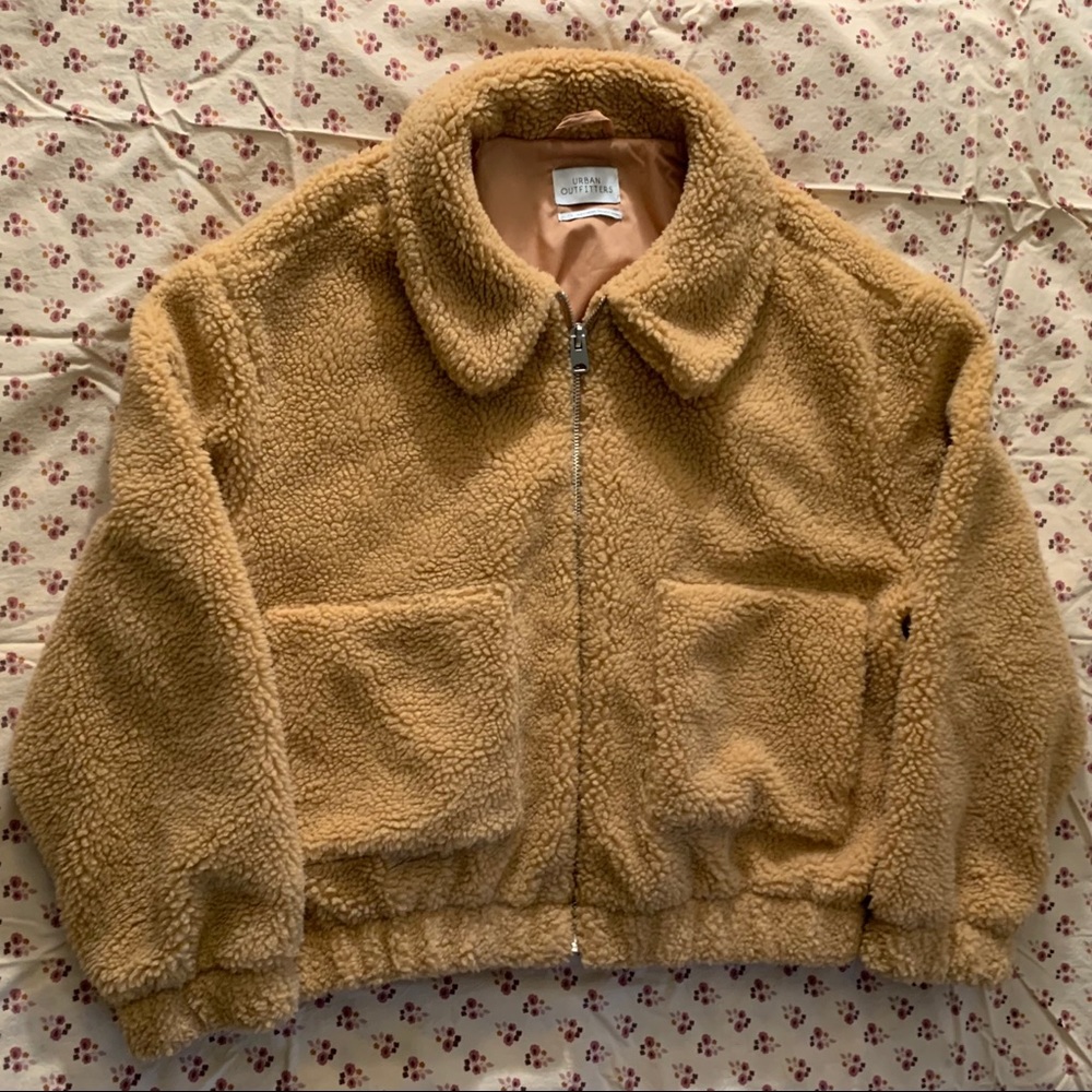URBAN OUTFITTERS TEDDY COAT